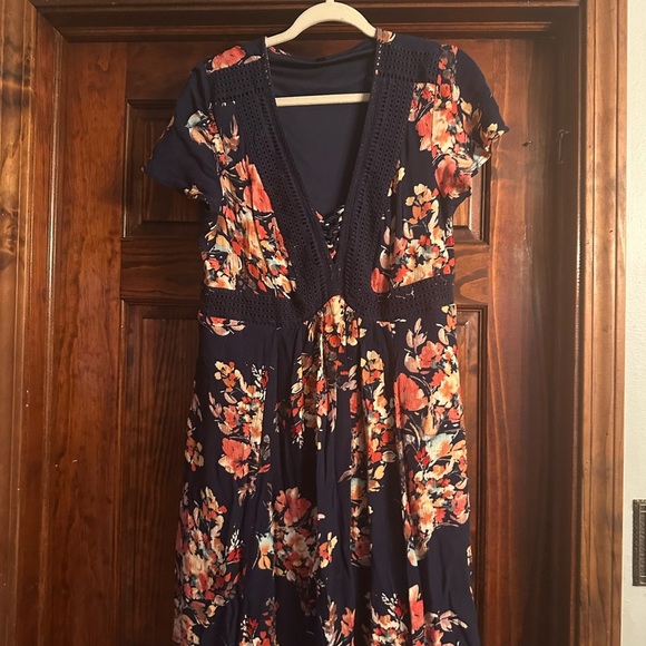 Floral Navy Dress by Torrid - Picture 2 of 6